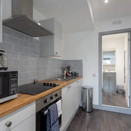 Bright 1br In Hunslet Near Centre Apartmán
